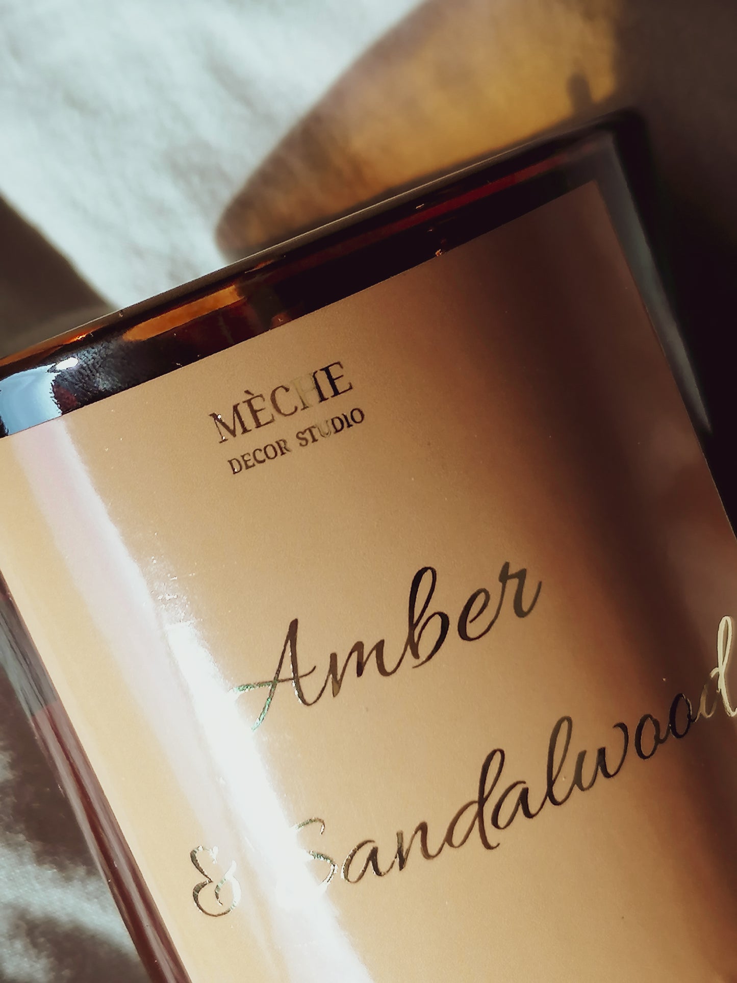 VELA AMBER & SANDALWOOD